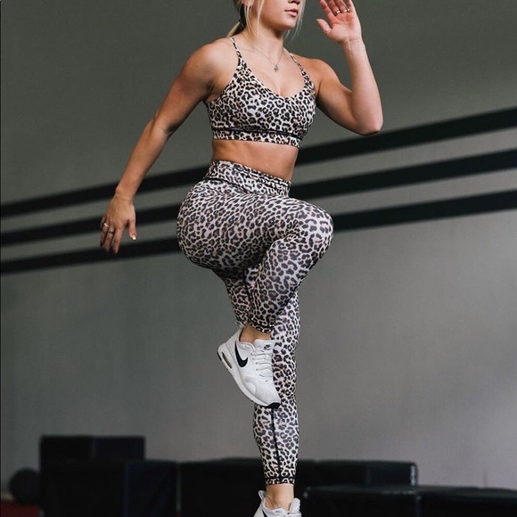 Zyia active scrunchy leggings - Picture 6 of 6